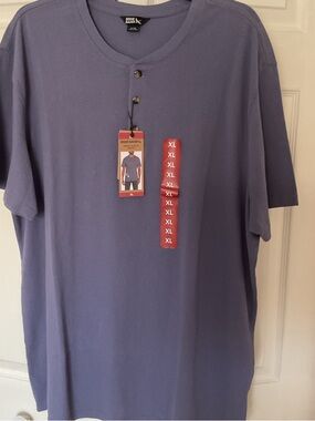 Eddie Bauer Men’s Purple Short-Sleeve Henley Tee